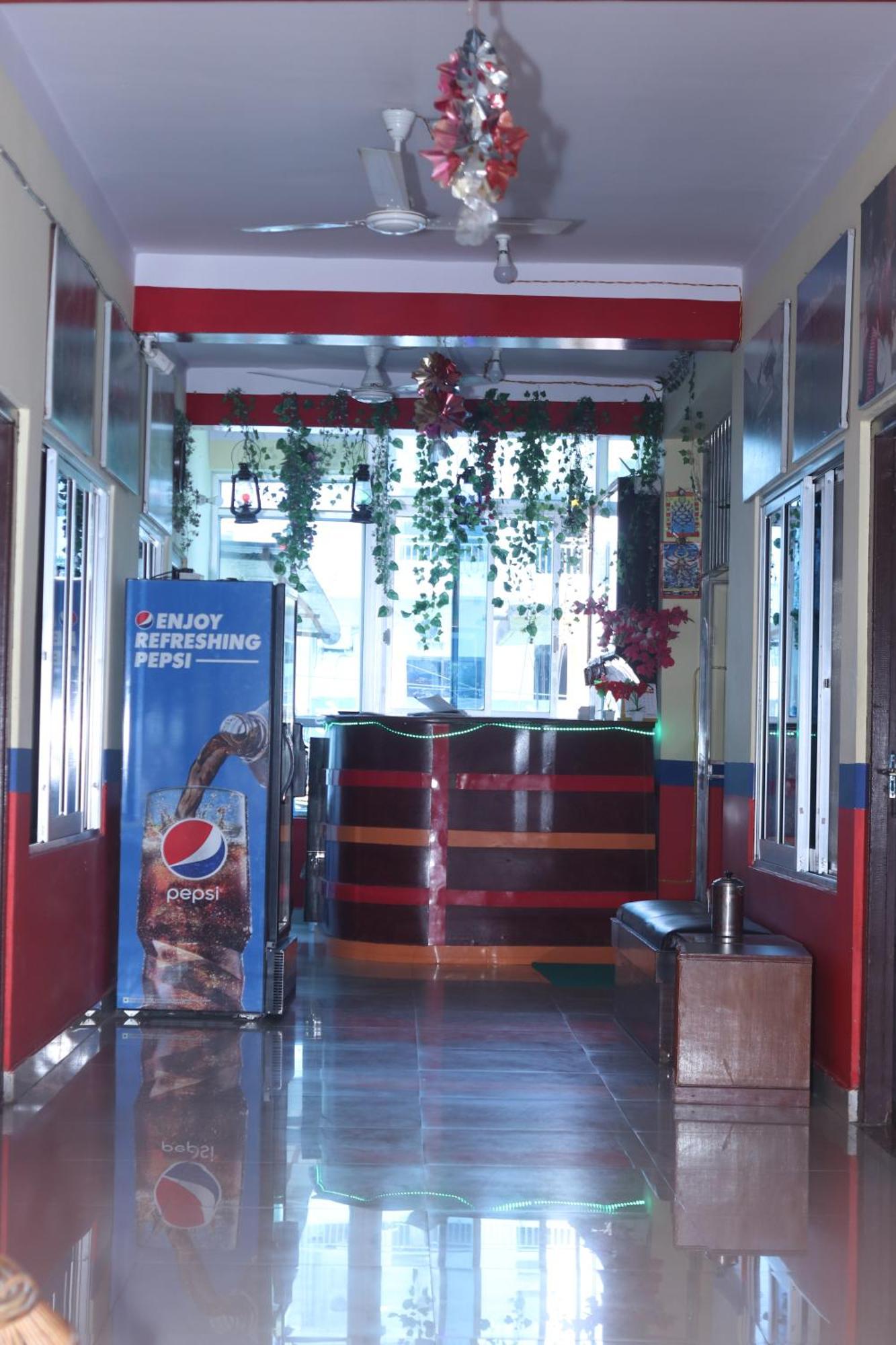 Punjabi Dhaba Lodge & Restaurant Rummindei Zewnętrze zdjęcie